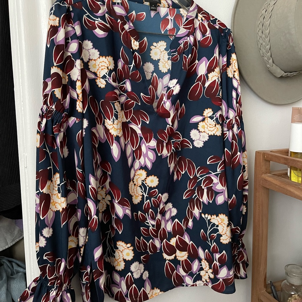 ANN TAYLOR SHIRT